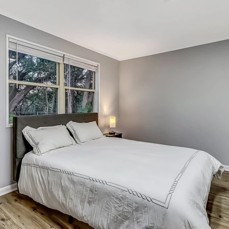 Coliving in Cedar Hills - Westside, Jacksonville