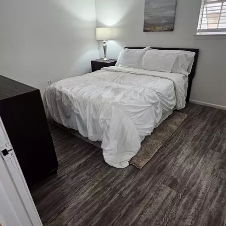 Coliving in Central Arlington - Arlington, Dallas