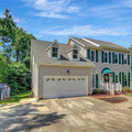 Coliving in Bryson Village - Outer Triangle, Raleigh