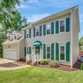 Coliving in Bryson Village - Outer Triangle, Raleigh