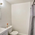 Coliving in Live Oaks Square - East Tampa, Tampa