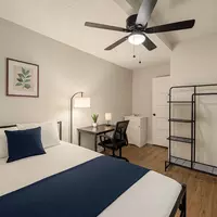 Coliving in Cedar Crest - Se Dallas, Dallas