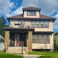 2 bedrooms apartment for rent in Arlington Heights - North Mil / North Shore, Milwaukee