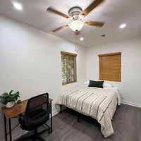 Coliving in Arleta - San Fernando Valley, Los Angeles