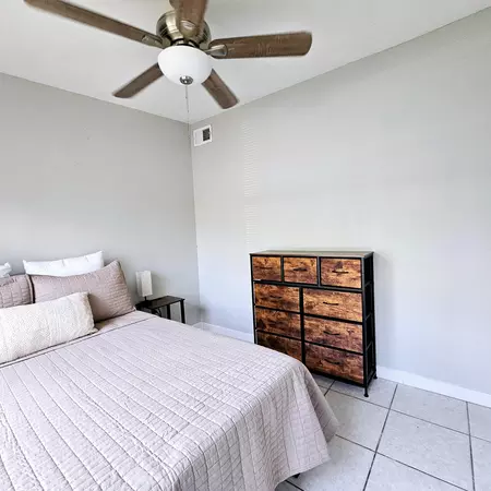Coliving in Holden Heights - Central Orlando, Orlando