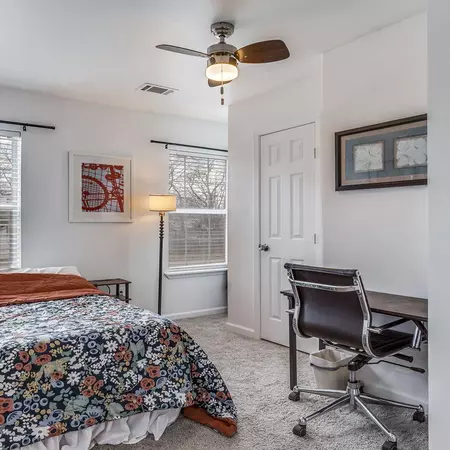 Coliving in Casa View - Ne Dallas, Dallas