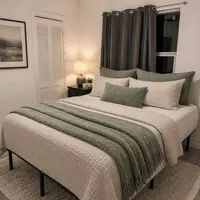 Co-living en Live Oaks Square - East Tampa, Tampa