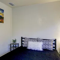 Coliving in Forest Hills Tampa - North Tampa, Tampa
