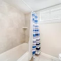 Coliving in Greater Greenspoint - Ne Houston, Houston