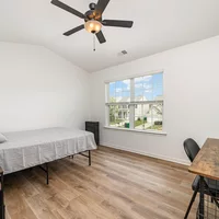 Coliving in Westchester - West Charlotte, Charlotte