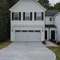 Coliving in West Sugar Creek - North Charlotte, Charlotte