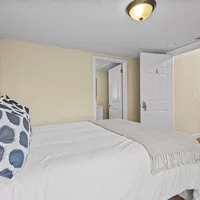 Coliving in Live Oaks Square - East Tampa, Tampa