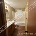 2 bedrooms apartment for rent in Gladstone - Outer KCMO, Kansas City