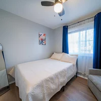 Coliving in Idlewild South - East Charlotte, Charlotte