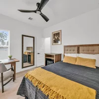 Coliving in Acres Home - Nw Houston, Houston