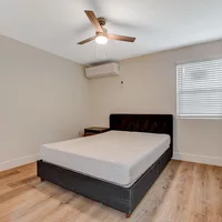 Coliving in Paradise - Paradise, Las Vegas