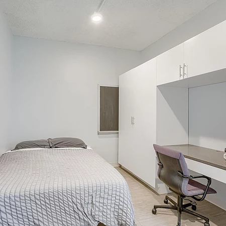 Coliving in South Plaza - KCMO, Kansas City
