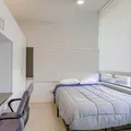 Coliving in South Plaza - KCMO, Kansas City