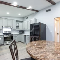 Coliving in Paradise - Paradise, Las Vegas