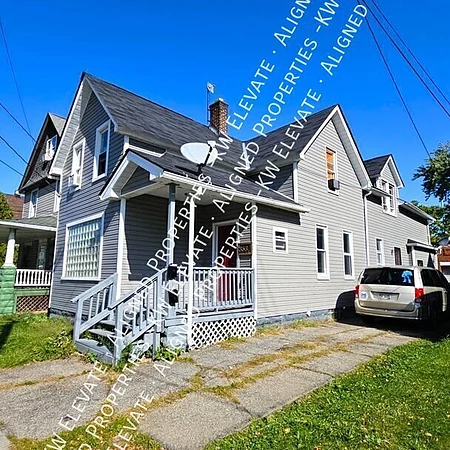 3 bedrooms apartment for rent in Stockyards - Central Cleveland, Cleveland