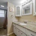 Coliving in Acres Home - Nw Houston, Houston