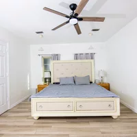 Coliving in Valrico - East Tampa, Tampa