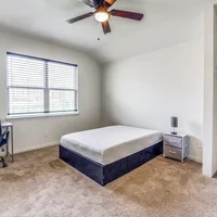 Coliving in New Braunfels - Outer SATX, San Antonio