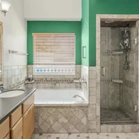 Coliving in Aurora - Outer Denver, Denver